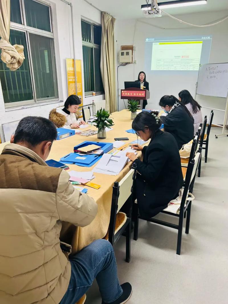 会计培训班要多少钱,学多久上岗? 会计培训班要多少钱,学多久上岗?